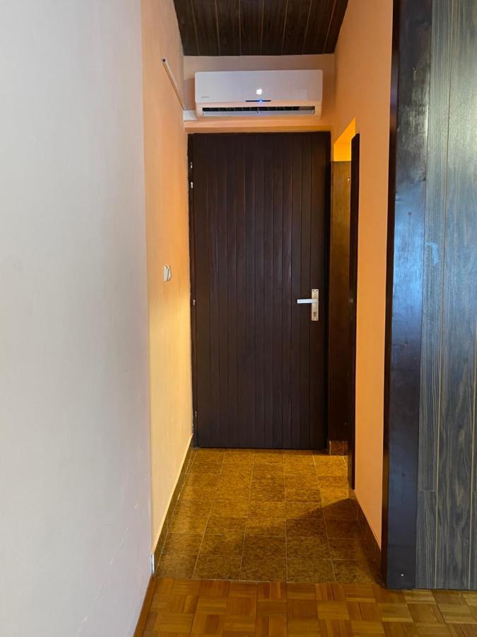 Apartment Ado Selce Exterior foto